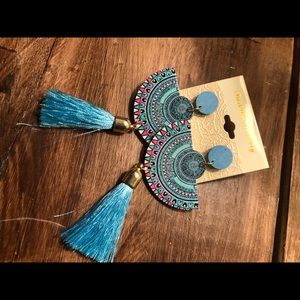 Southwest Design Earrings Turquoise